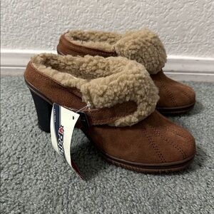 NEW Pajar Canada Suede Stacked Heel Sherpa Mule Size 6-6.5 EU 37
